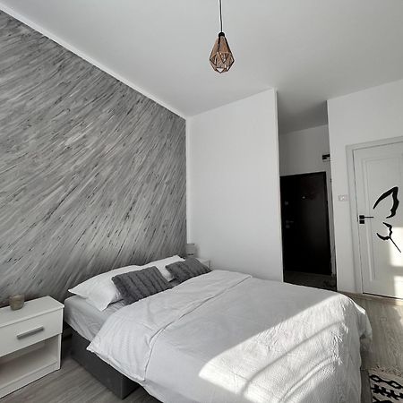 Lower Town Studio #2 Сибиу Экстерьер фото